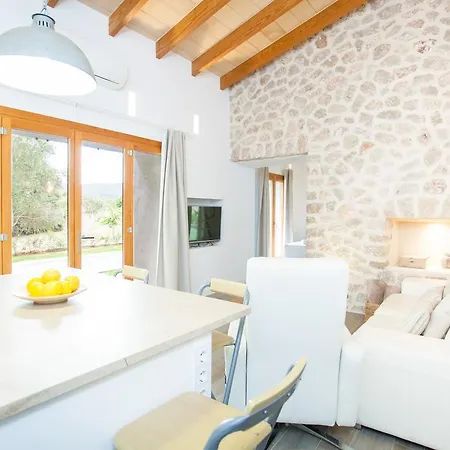 Na Mikeleta Villa